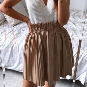 Faux leather mini skirt